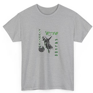 Fighter Jet F-16 US Air Force USAF Fighting Falcon Retro Vintage Style T-Shirt tee