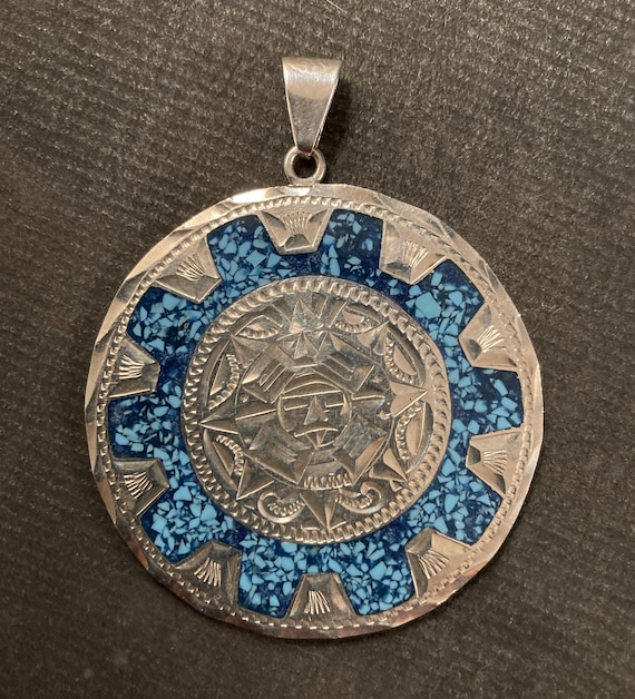 sterling silver two-sided large round Mexico pend… - image 2