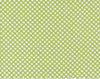 Jelly and Jam Green Apple Gingham Yardage by Fig Tree for Moda Fabrics | 20495 16 | Cut Options Available Quilting Cotton