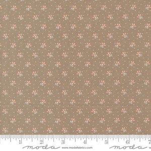Jelly and Jam Twine Ditsy Yardage by Fig Tree for Moda Fabrics 20498 20 Cut Options Available Quilting Cotton 画像 1