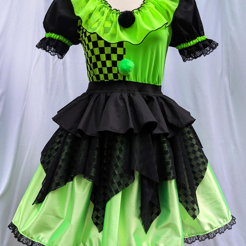 Jester Skirt - Green