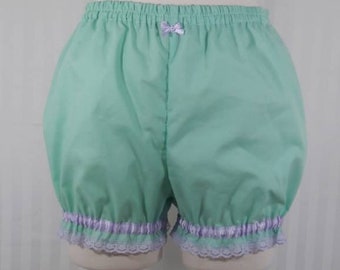 Mint Bloomers with Lace Trim - Kawaii Fairy Kei Shorts