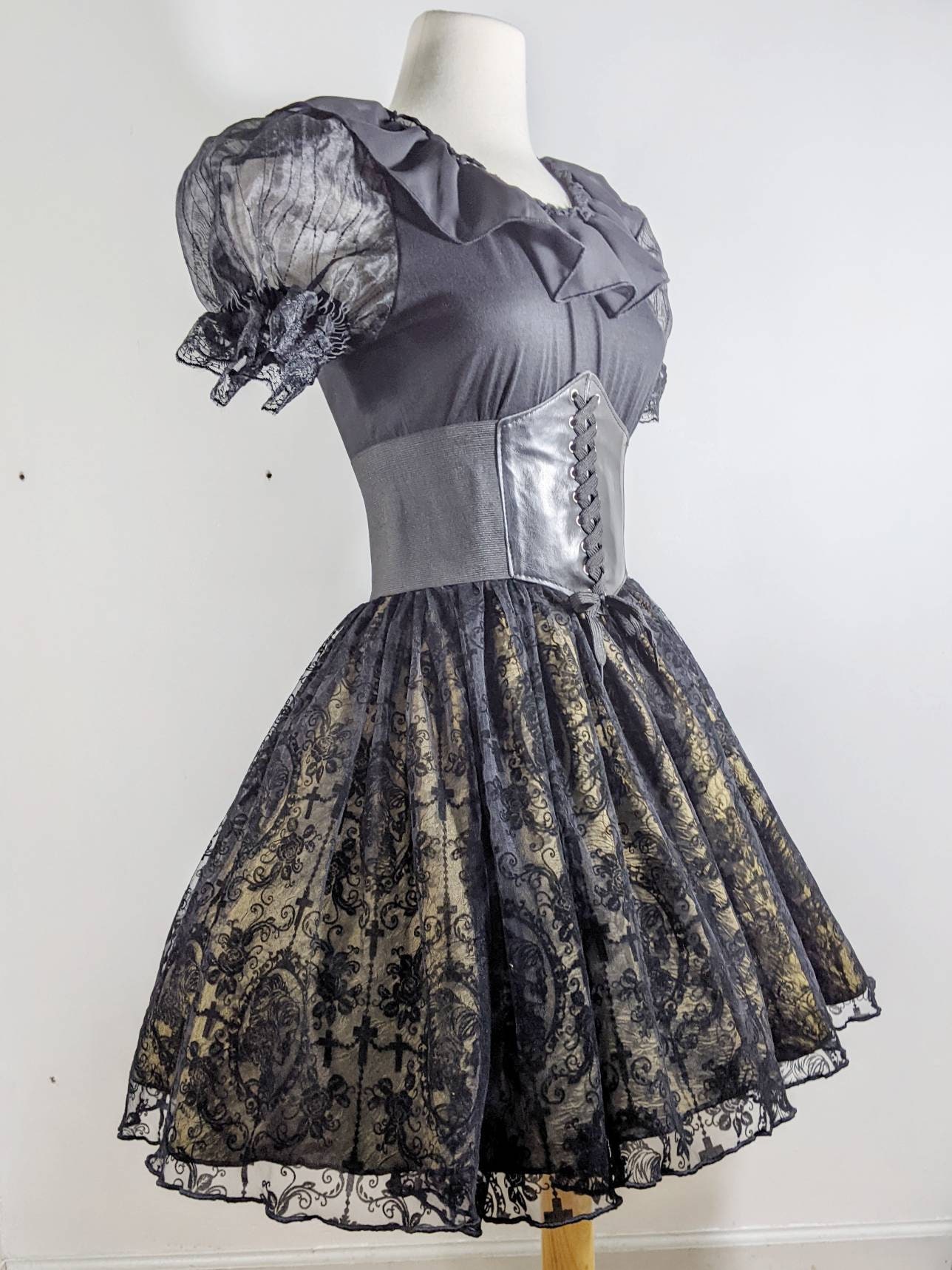 【完売品】dress production w241 WHBM White House Black Market Maxi Dress Zebra Print
