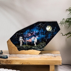 Handmade Astronaut Moon Lamp: Epoxy Resin Night Light, Space Decor