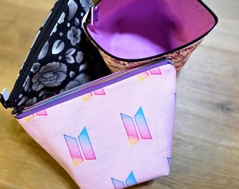 Large BTS/ARMY Zippered Pouch: K-Pop Makeup Bag with Charm