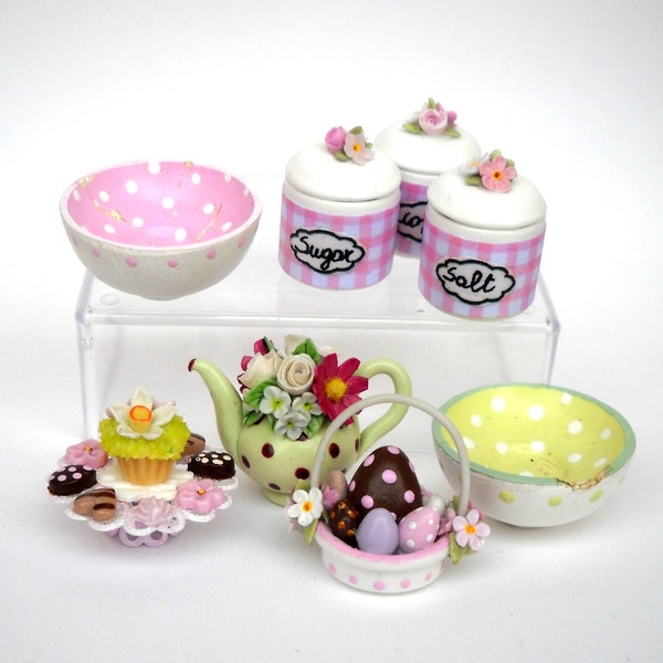 1/12TH scale - Easter sale - was 80 euros now 60 euros - 25 % off - lot nr 1  by Lory