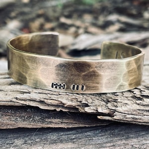 Bronze Anniversary Tally Mark Cuff, Bronze Anniversary Gift for Her, Hatch Mark Bracelet, Unique 8 Year or 19 Year Gift, Rustic Bronze Gift