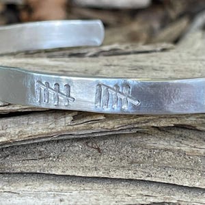Aluminum Tally Mark Anniversary Women&#39;s Bracelet for 10th Anniversary, Hand Forged Ten Year Cuff, Anniversary Gift for Her