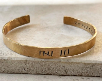 Bronze Anniversary Tally Mark Bracelet: Gift for 8th or 19th Year