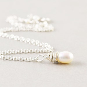 White Pearl Necklace, Silver, Gold, Rose Gold, Freshwater Pearl, Bridesmaid Gift