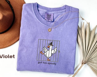 Comfort Colors® Halloween Goose Shirt, Funny Goose Halloween Shirts, Funny Goose TShirt, Silly Goose Tee, Spooky Season Sweatshirt Goose