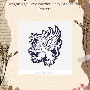 Könnte beinhalten: Kreuzstich-Muster für das Symbol der Grauen Wächter aus Dragon Age. Das Symbol ist ein weißer Greif auf dunkelblauem Hintergrund. Das Muster ist 200 x 182 Stiche groß und hat eine Schwierigkeitsbewertung von einem von fünf Sternen.
