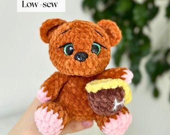 Haakpatroon De kleine beer | Patroon amigurumi-beer | Engels pdf-patroon | DIY-haakspeelgoed | Handgemaakt cadeau-idee | Haakpatroon beer