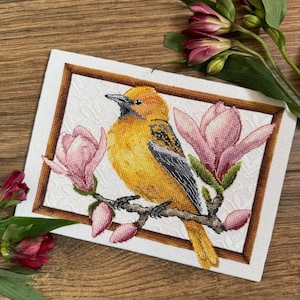 Patrón de punto de cruz oropéndolas con flores, verano, carta de colores, regalo, bordado