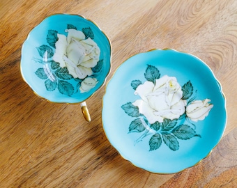 RZADKA turkusowo-niebieska filiżanka do herbaty i spodek Paragon, porcelana kostna Queen Mary Fine Bone China, białe, różowe złoto, angielska, zabytkowa filiżanka do herbaty, wystrój Cottagecore