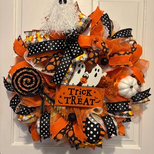 Trick or Treat Halloween Wreath