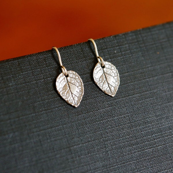 Silver Leaf Earrings in Sterling Silver - Tiny Rustic Leaf Earings, Sterling Silver Rose Leaf Earrings, Small Silver Leaf Earrings