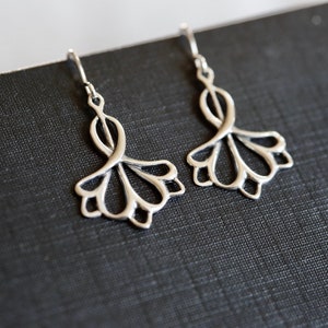 Art Nouveau Earrings. Solid sterling silver fan drops. Classic floral dangle earrings. Dainty art nouveau jewelry. Great gift for her.