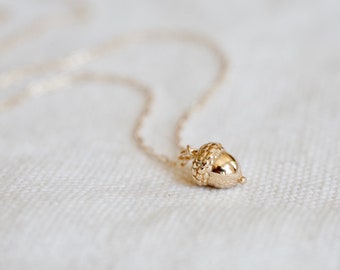 Gold Acorn Necklace. Tiny acorn charm on 14K gold filled chain. Acorn charm necklace. Minimalist jewelry. Great gift. Gold layering necklace