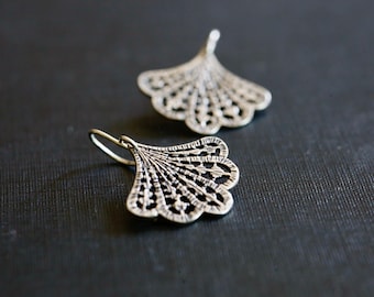 Silver Art Deco Earrings. Solid sterling silver fan drops. Classic dangle earrings. Dainty art nouveau or art deco jewelry. Perfect Gift.