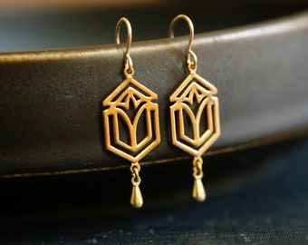 Gold Art Deco Earrings.  14K Gold Filled and Brass Earrings. Gold architectural window chandelier earrings. Classic Art Deco earrings.