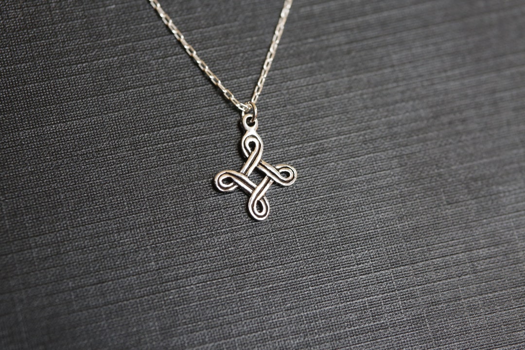Saint John's Arms Necklace in Sterling Silver - Bowen Knot Necklace ...