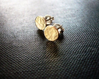 Tiny Dot Earrings, Gold Coin Earrings - Dainty 14K Gold Filled Post Earrings, Tiny Hammered Gold Dot Circle Earrings, 6mm gold studs.