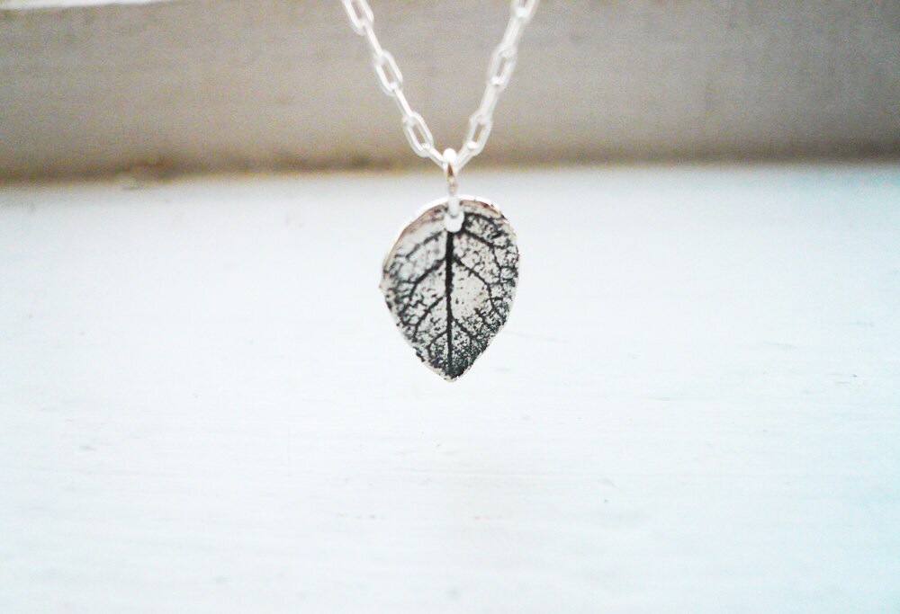 Silver Leaf Necklace / Small Realistic Silver Leaf Pendant on a