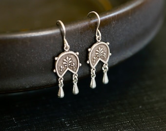 Ancient Greek Style Earrings in Silver.  Dainty silver chandelier earrings. Silver Wedding Earrings. Bridesmaid Gift. Sterling ear wires.