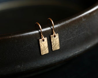 Gold Tag Earrings. Minimalist Gold Rectangle Earrings. Hammered 14K Gold Filled Drop Earrings. Handmade Earrings. Small Gold Bar Earrings.