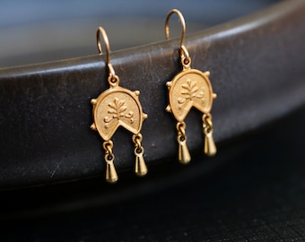 Ancient Greek Style Earrings.  14K Gold Filled and Brass Earrings. Dainty Gold chandelier earrings. Gold Wedding Earrings. Bridesmaid Gift.