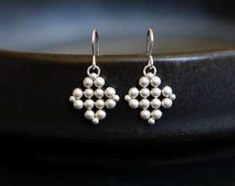 Silver Beaded Earrings. Handwoven bead earrings. Solid sterling silver earrings. Classic earrings. Handmade jewelry. Romantic vintage style.