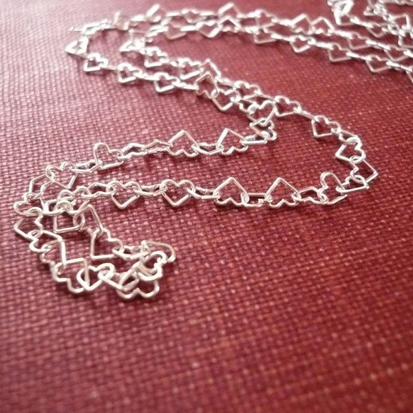 Dainty Heart Chain in Sterling Silver - Sweet Valentines Day Gift