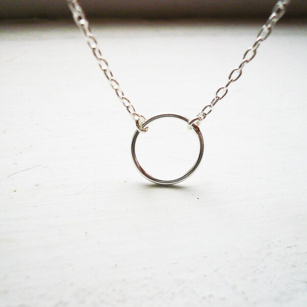 Tiny Silver Circle Necklace - Smooth, in Sterling Silver - Sweet and Simple Dainty Necklace. Minimalist silver O ring necklace.