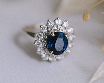 Princess Diana ring. Royal blue Sapphire Engagement Ring. Blue sapphire White Gold Diamond ring Oval Sapphire Ring by Eidelprecious