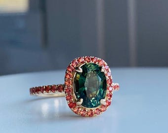 Orange and Green Sapphire ring set. Colorful engagement ring set. Cocktail anniversary ring set by Eidelprecious.