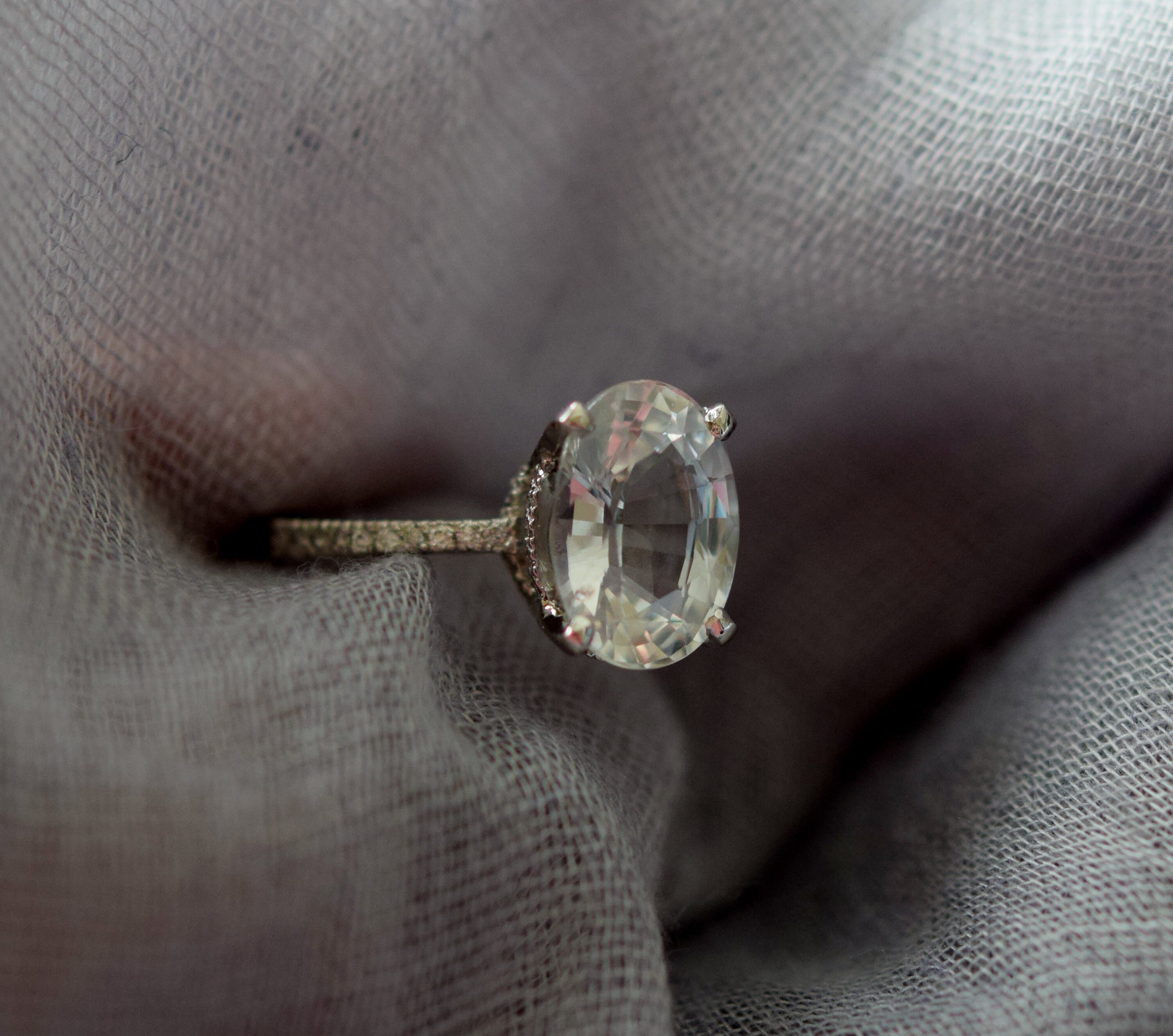 wallpapers Blake Lively Engagement Ring Size platinum engagement ring blake lively engagement ring white sapphire engagement ring oval engagement ring 5 4ct sapphire ring