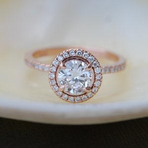Rose gold engagement ring 0.9ct Light pink diamond ring 14k rose gold VS2 diamond ring by Eidelprecious image 3