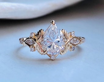 Yara Butterfly Engagement Ring in 14k Gold. Pear cut lab grown diamond,nature-inspired engagement ring