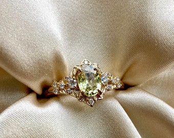 Arwen jasmine sapphire engagement ring. LOTR Fantasy ring. Gold engagement ring. Light yellow green sapphire and diamond ring Eidelprecious