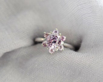 Lavender Snowflake Engagement Ring. Sapphire ring. Round Mauve sapphire ring Diamond ring White gold ring engagement ring by Eidelprecious