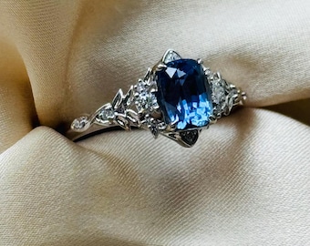 Arwen Bluebell sapphire engagement ring. Fantasy Elvish Engagement ring, 14k white Gold diamond cluster ring. Romantic fantasy ring.