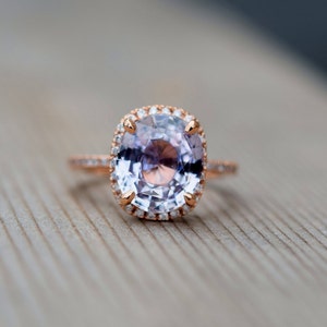 Lavender sapphire ring. Light purple Engagement Ring. 14k Rose Gold and Diamond Ring. 3ct Oval Light Mauve Sapphire ring by Eidelprecious