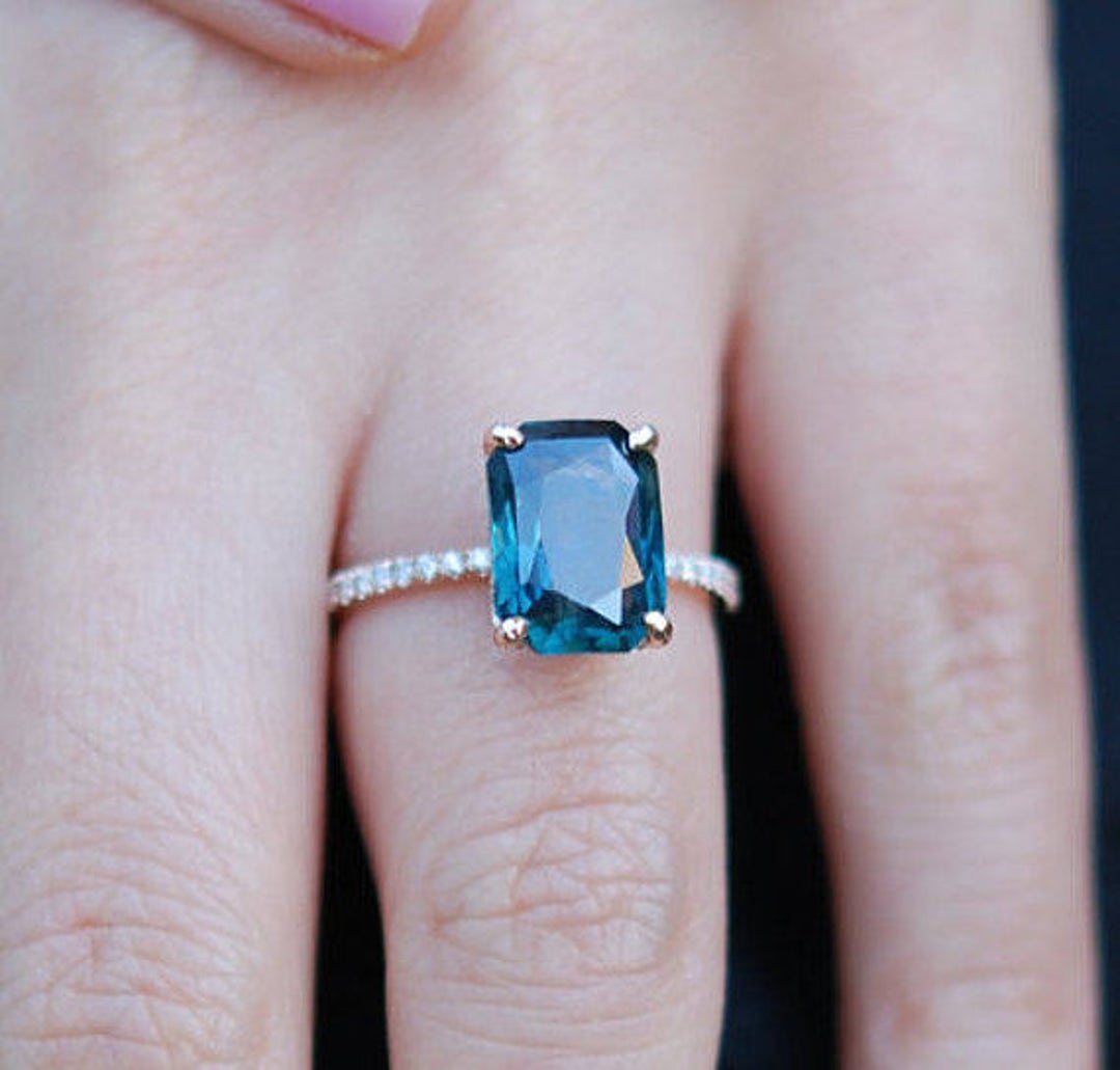 Peacock sapphire shop rose gold