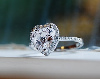 Sapphire Diamond heart ring. Heart engagement ring. White sapphire ring. White gold heart ring by Eidelprecious.