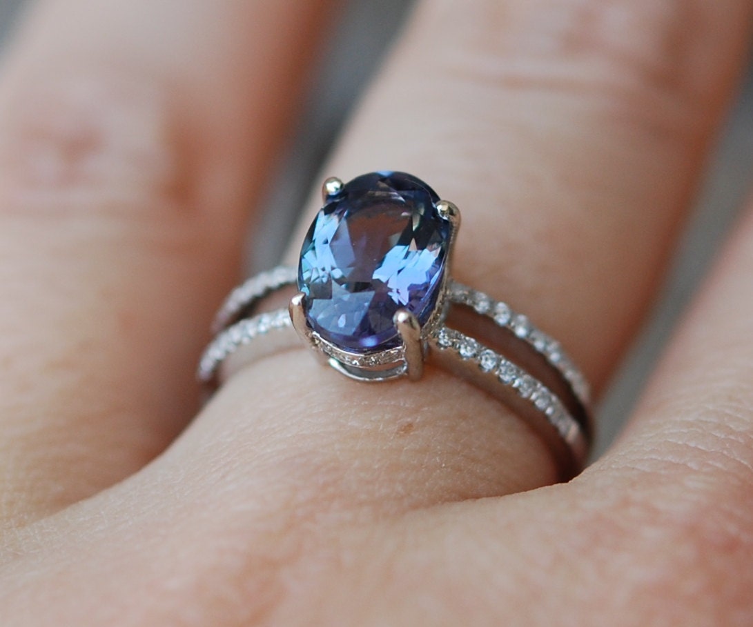 Engagement ring. Tanzanite ring. Blue Tanzanite 2.2ct Oval double band ...