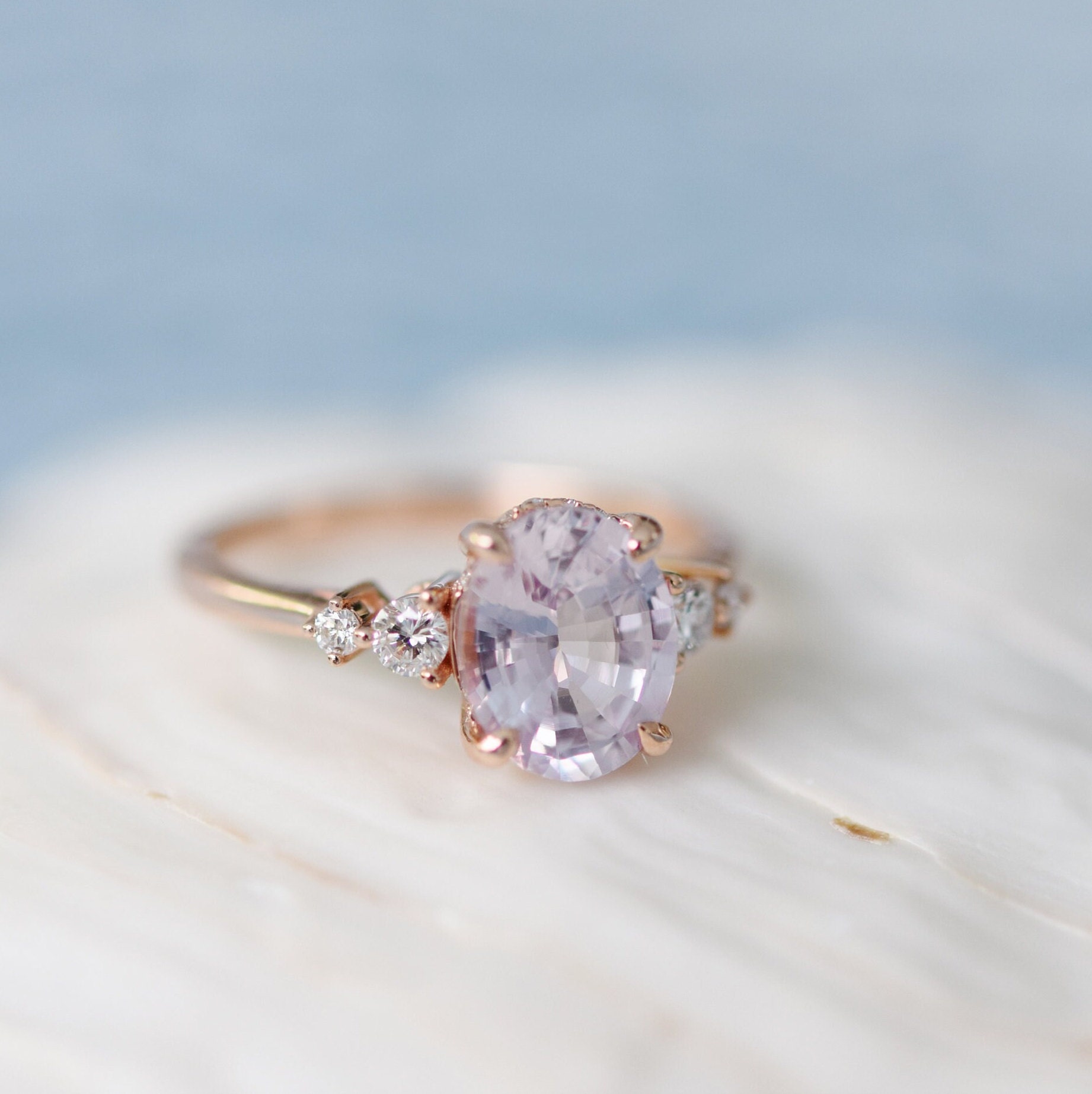 Classic engagement ring Lavender Peach Sapphire Engagement Ring. Oval cut engagement ring in 14k rose gold by Eidelprecious