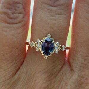 Alexandrite ring gold Enchanted forest sapphire engagement ring. Vintage filigree ring. Engagement Ring. Moissanite gold ring