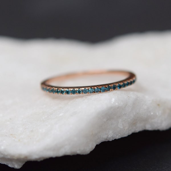 Peacock Wedding Band. Teal diamond Stackable Band. Blue green diamond band.