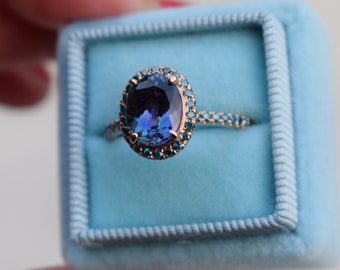 Tanzanite Ring Rose Gold Multi color Engagement ring. Purple teal gemstone Ring 1.8ct Lavender Tanzanite engagement ring 14k rose gold.